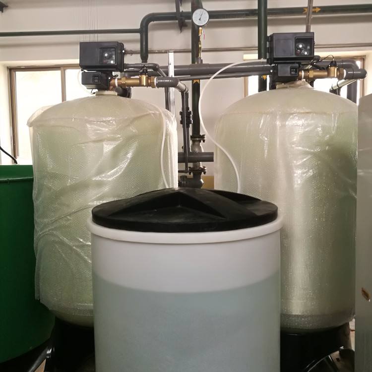 |富萊克軟水器維修　富萊克軟水器更換樹脂|